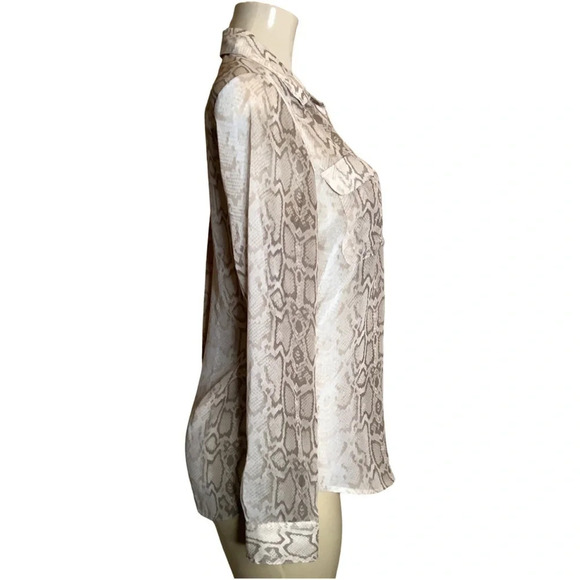 Old Navy Animal Print Size Medium (Preowned) - Picture 3 of 5